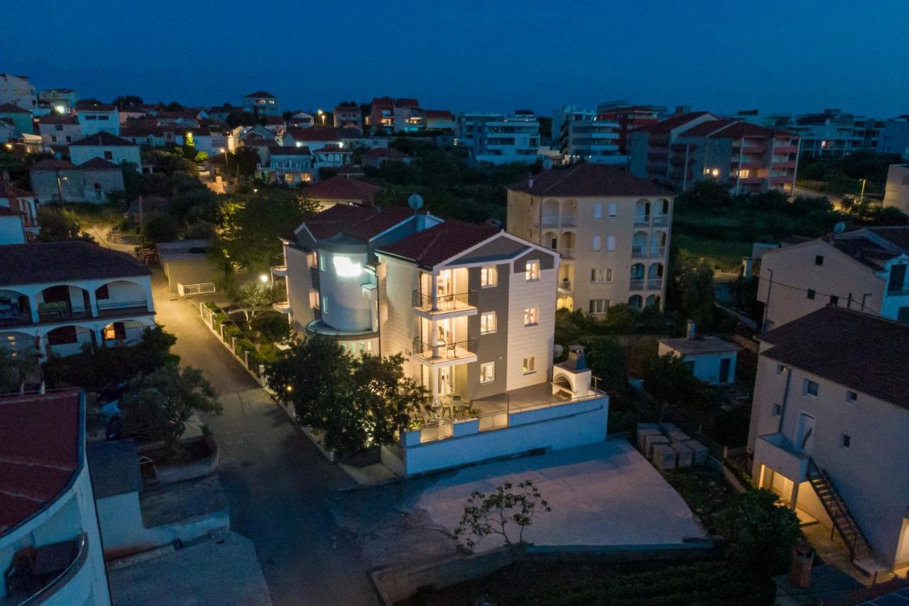 Island Resort Mihaela - Happy Rentals Трогір Екстер'єр фото